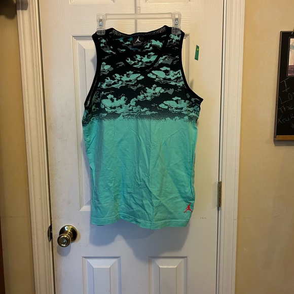 Youth NIKE☑️AIR💨JORDAN⛹🏾♂️
Cloud☁️Camo Tank Top Shirt🎽Mint Sz L (12-13) - Picture 4 of 5